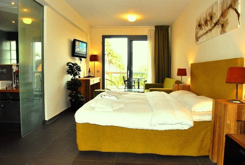 Hanioti Hotel Bagian luar foto
